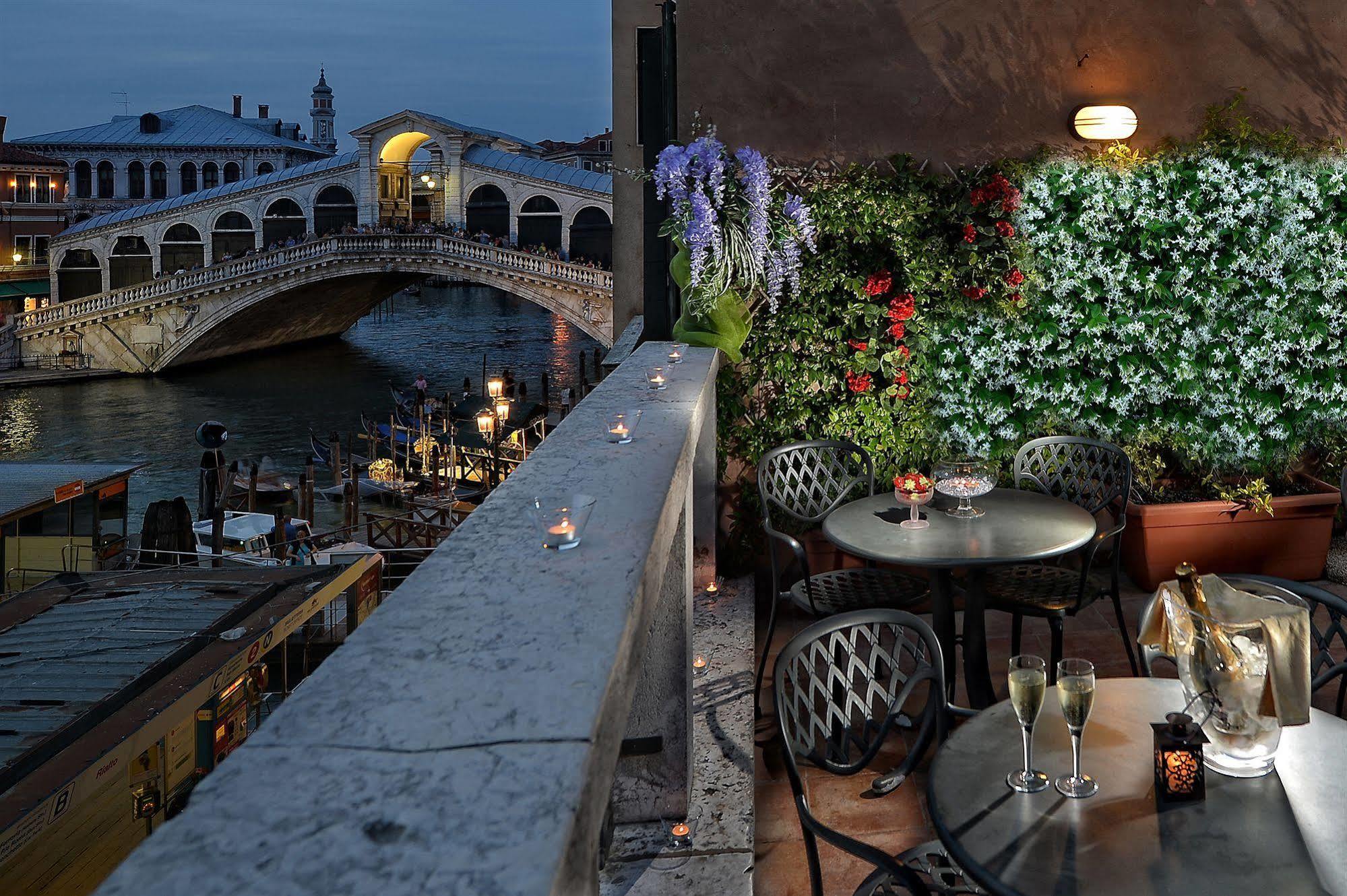 Hotel Rialto Venice Exterior photo